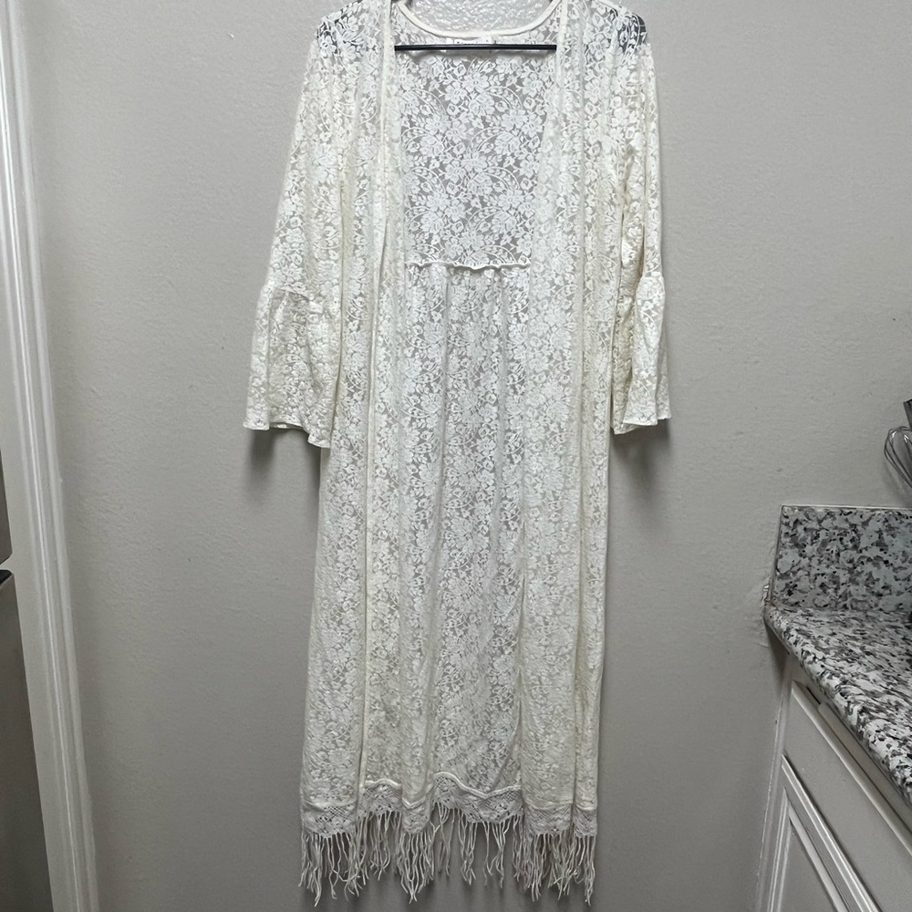 Elegant Cream Lace Dress